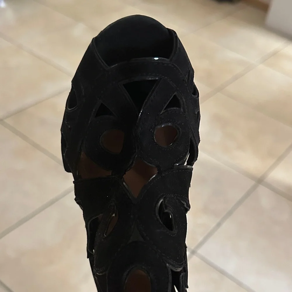 SCHUTZ Black Cutout Knee-High Heels - Picture 4 of 6